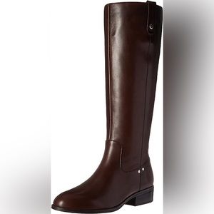 Womens Size 8.5 Ralph Lauren boots. New with box!